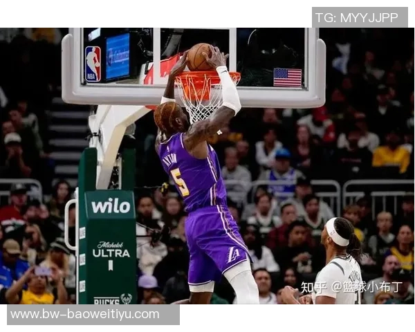 艾顿内线表现出色今日9球助力场均得分15分紧随字母哥之后位列联盟第二