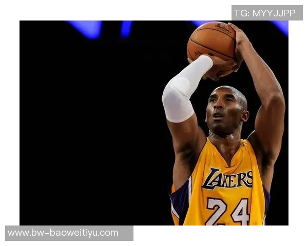 帕森斯谈邓肯与科比的排名差异认为邓肯在榜单中更具优势 帕森斯谈邓肯与科比的排名差异认为邓肯在榜单中更具优势