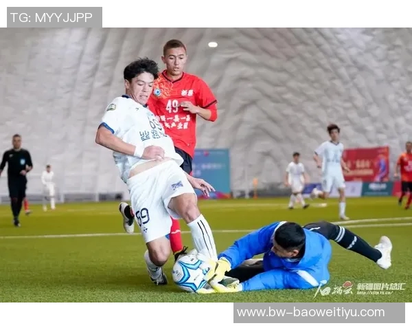 半岛都市报：新疆男篮状态平平今晚雄鹰力争首次突破天山高峰