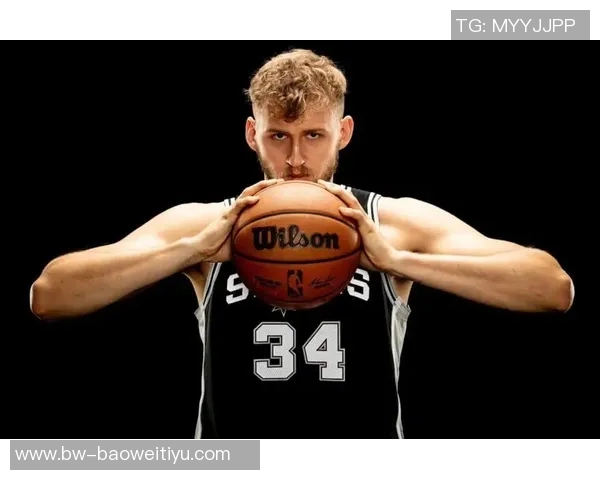 祝贺灰熊球员乔克兰代尔迎来30岁生日愿他未来更加辉煌